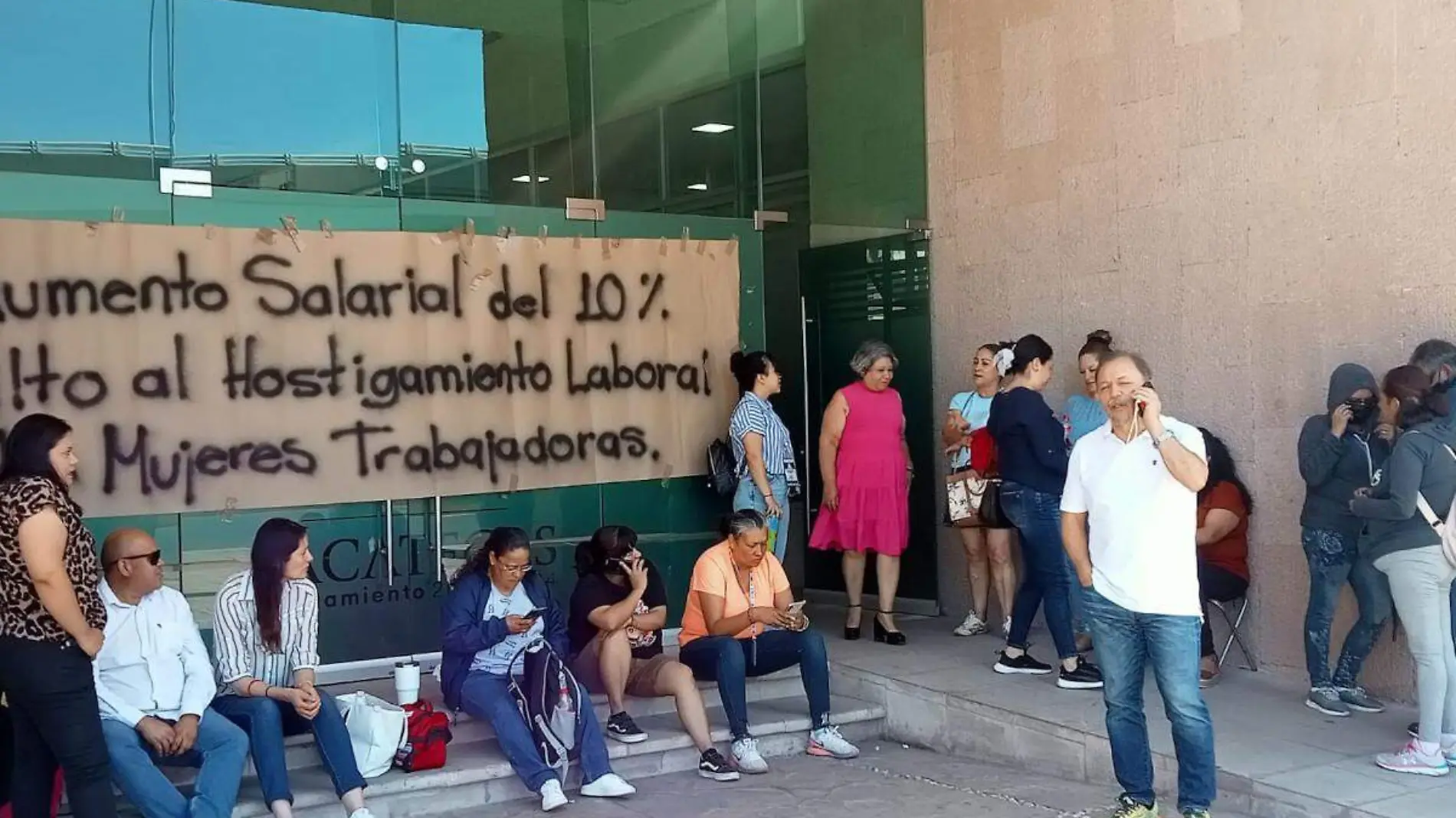 Protesta en el Ayuntamiento de Zacatecas